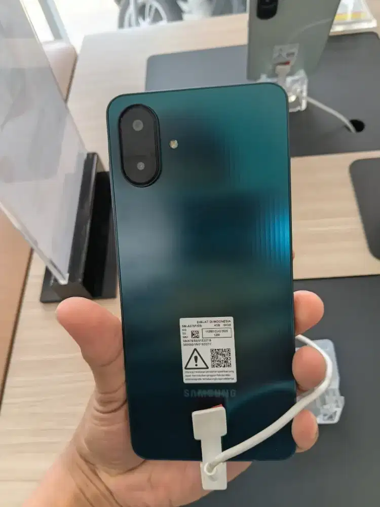 Samsung Galaxy A07 4/128 Free Carger Adapeter 25 what