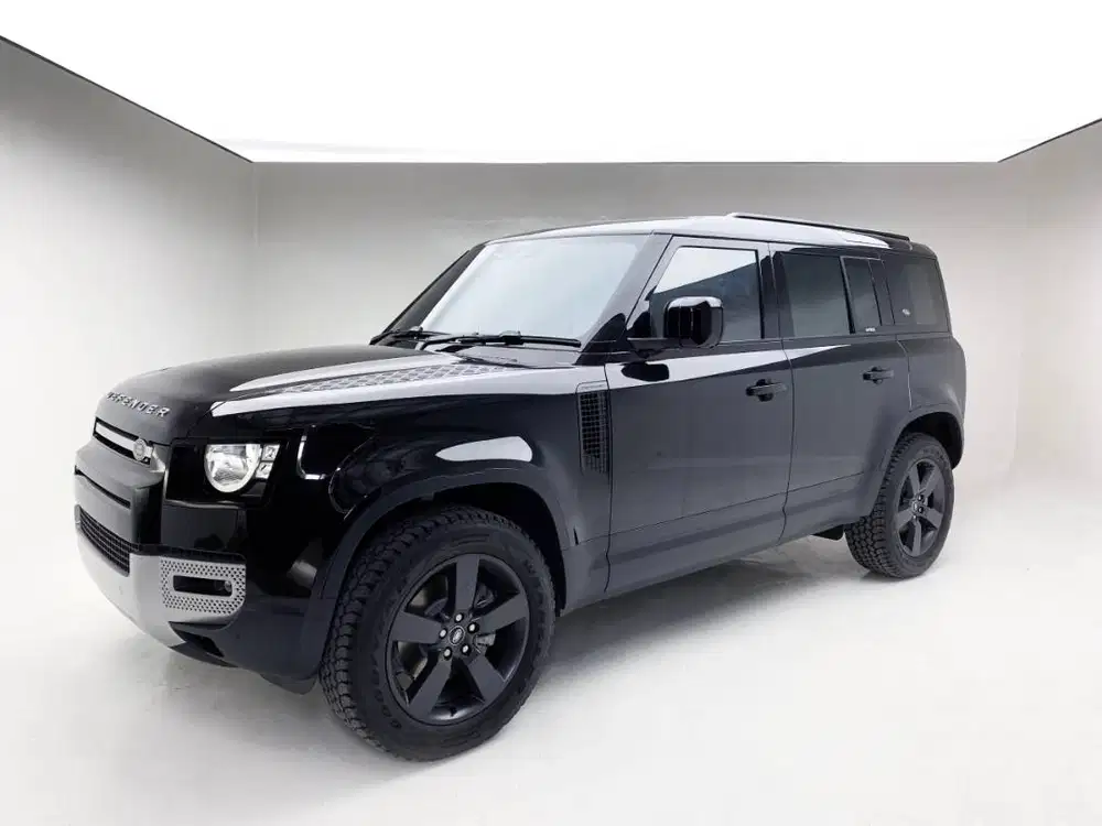 LAND ROVER DEFENDER 110 P300 S 2024 SANTORINI BLACK ON BLACK