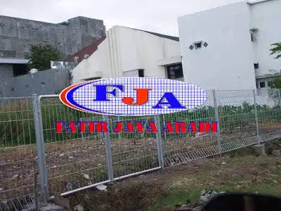 Pintu Pagar Brc T.150 cm x L. 300 cm HDG