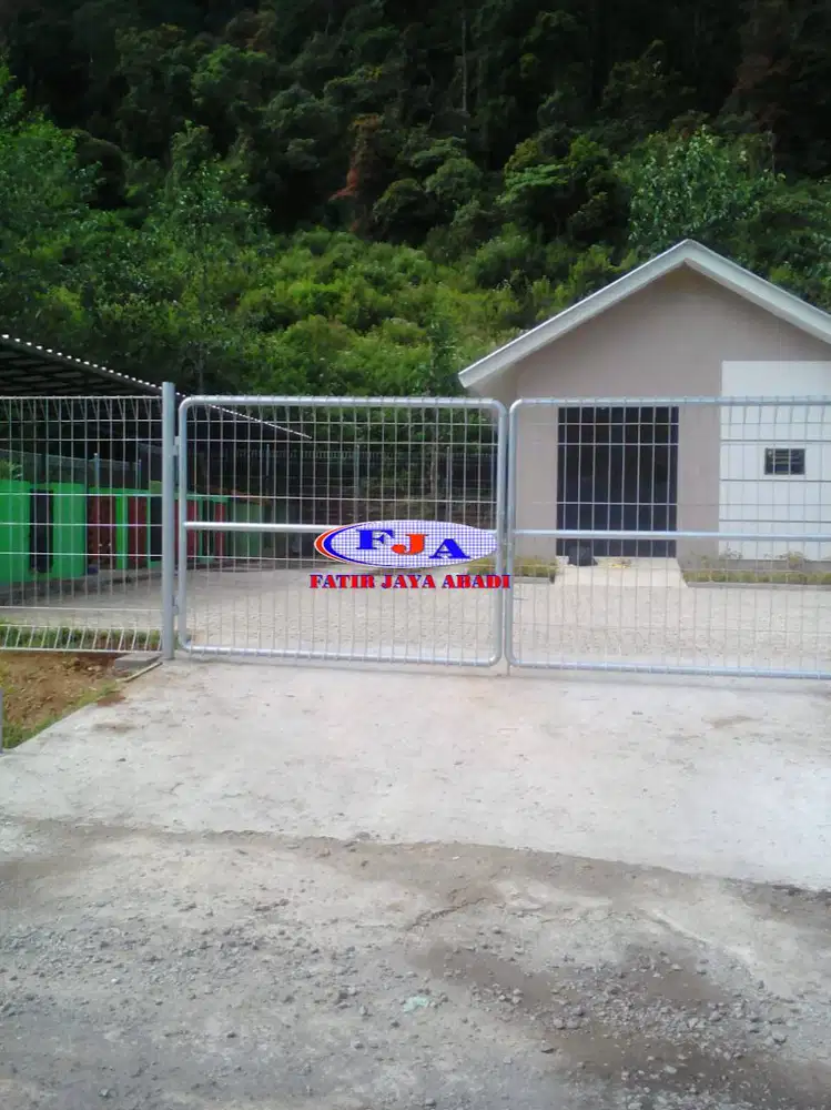 Pintu Pagar Brc Swing Ganda T.175 cm x l. 300 cm HDG