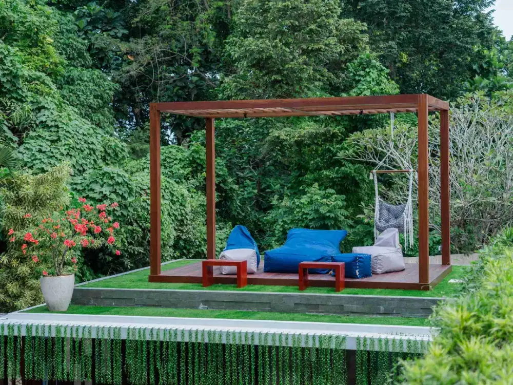 LUXURY 5 BEDROOMS VILLA IN PANDAK GEDE FOR RENT