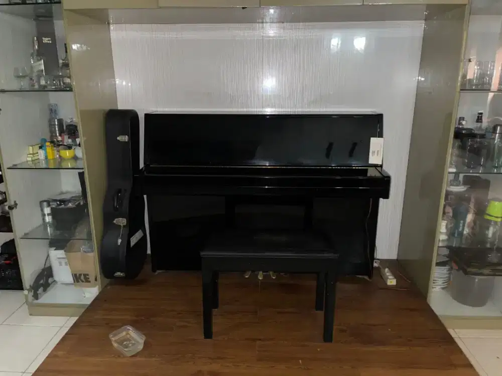 PIANO YAMAHA JU109-PU