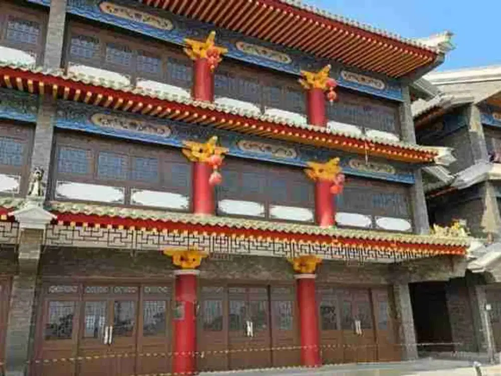 Pantai Indah Kapuk 2 - Rukan Mega Kuningan