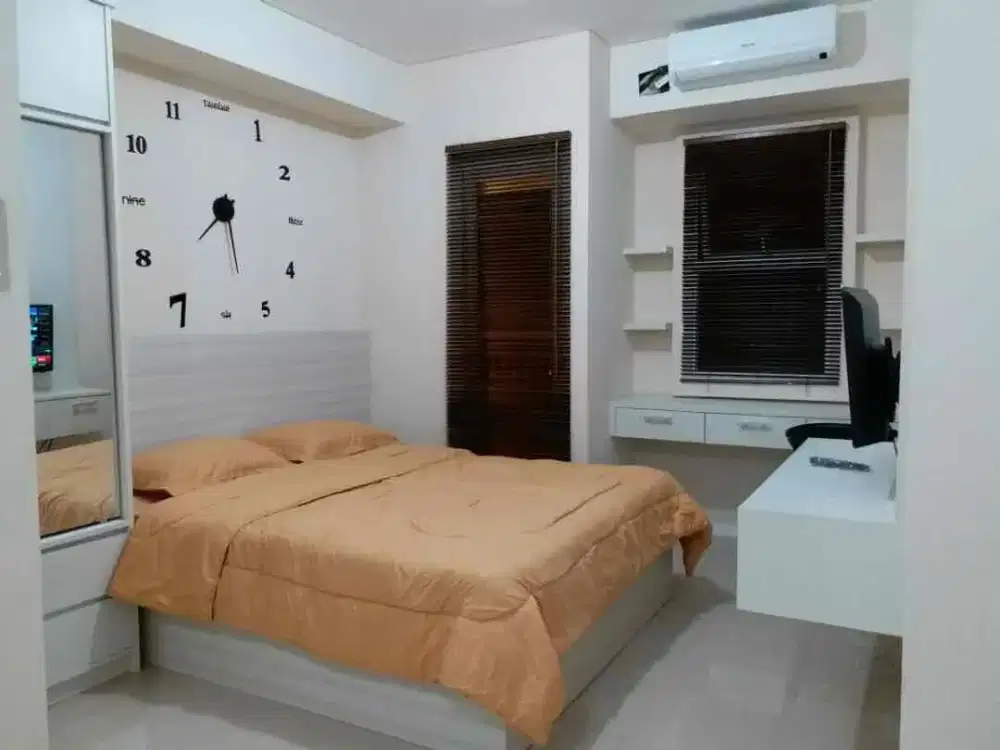 SEWA MURAH Studio Paling Besar Lantai 10 City view  Full Furnish Apartmen Parahyangan Residence Bdg