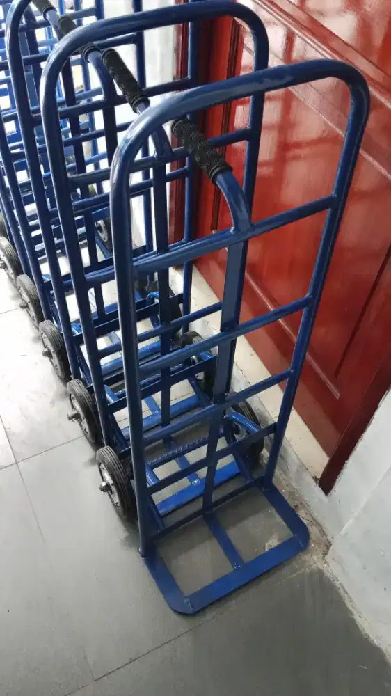 Troli barang serbaguna super kuat