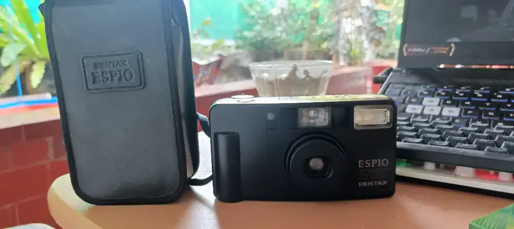 Espio Pentax af 35-70 zoom full macro MINT CONDITION!