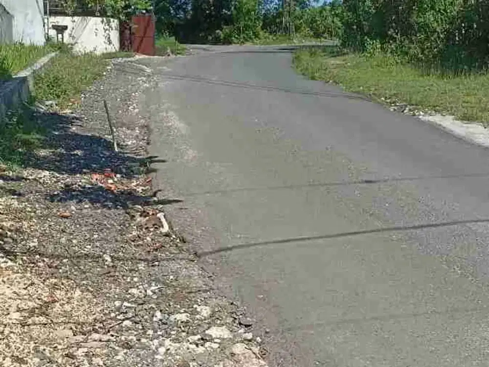 TANAH 800m² JALAN UTAMA GUNUNG PAYUNG