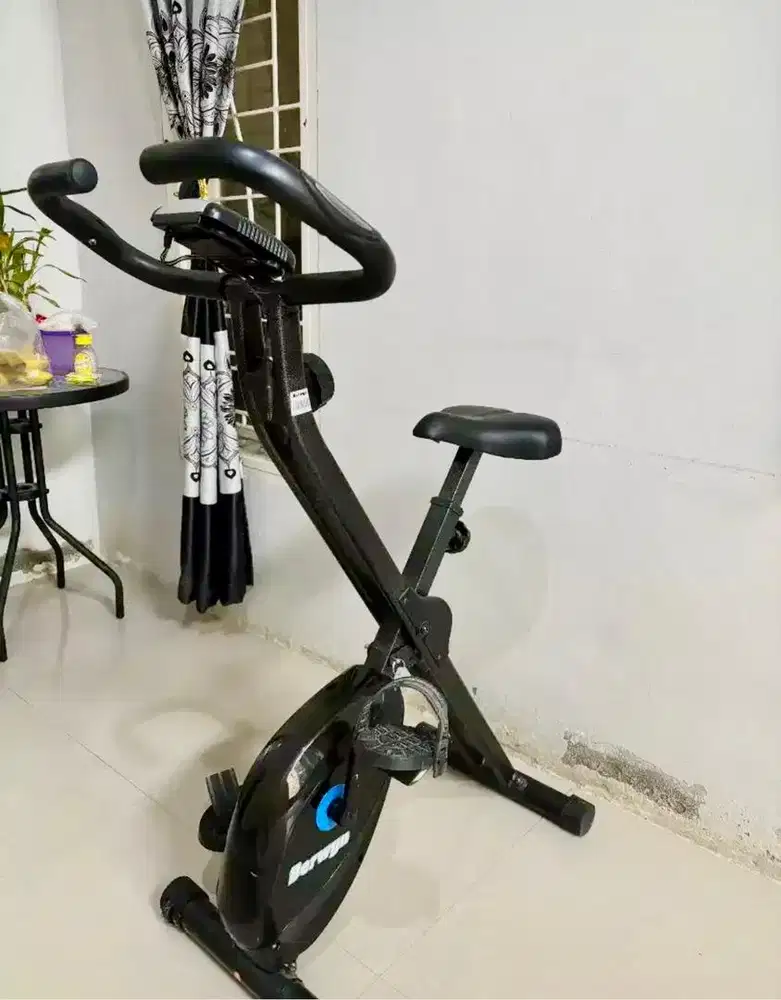 DIJUAL SEPEDA STATIS LIPAT PORTABLE BERWYN