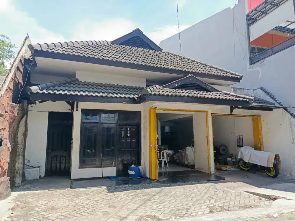 toko plus rumah dijualdekat alun alun Sidoarjo