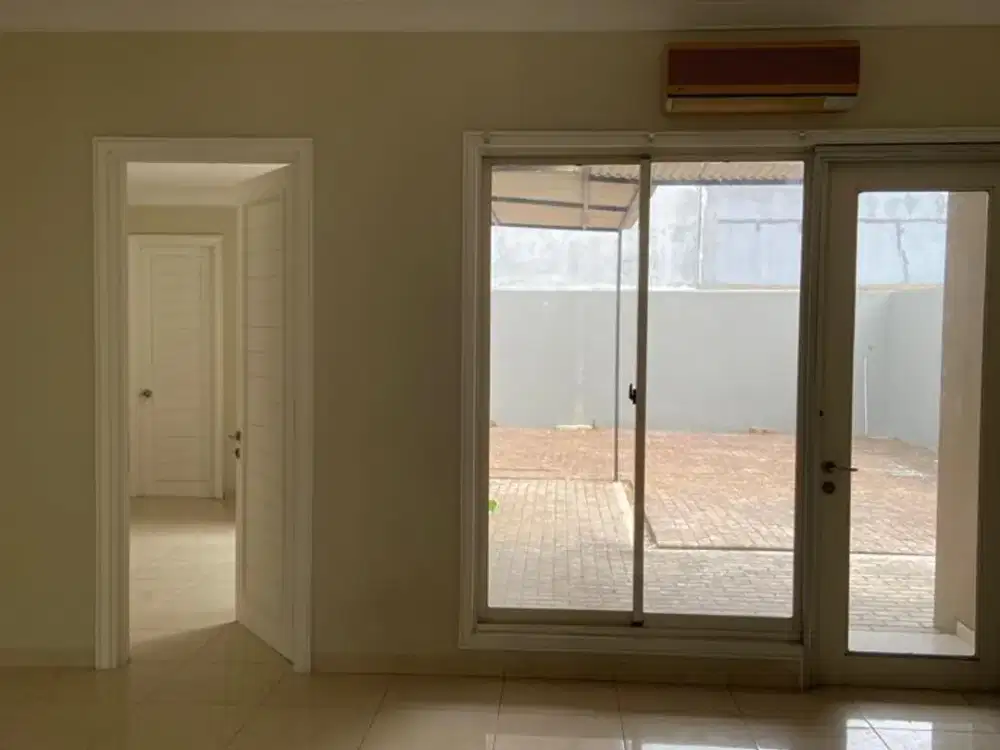 Dijual Cepat Rumah di Sutera Onyx Alam Sutera  LT 250 m2