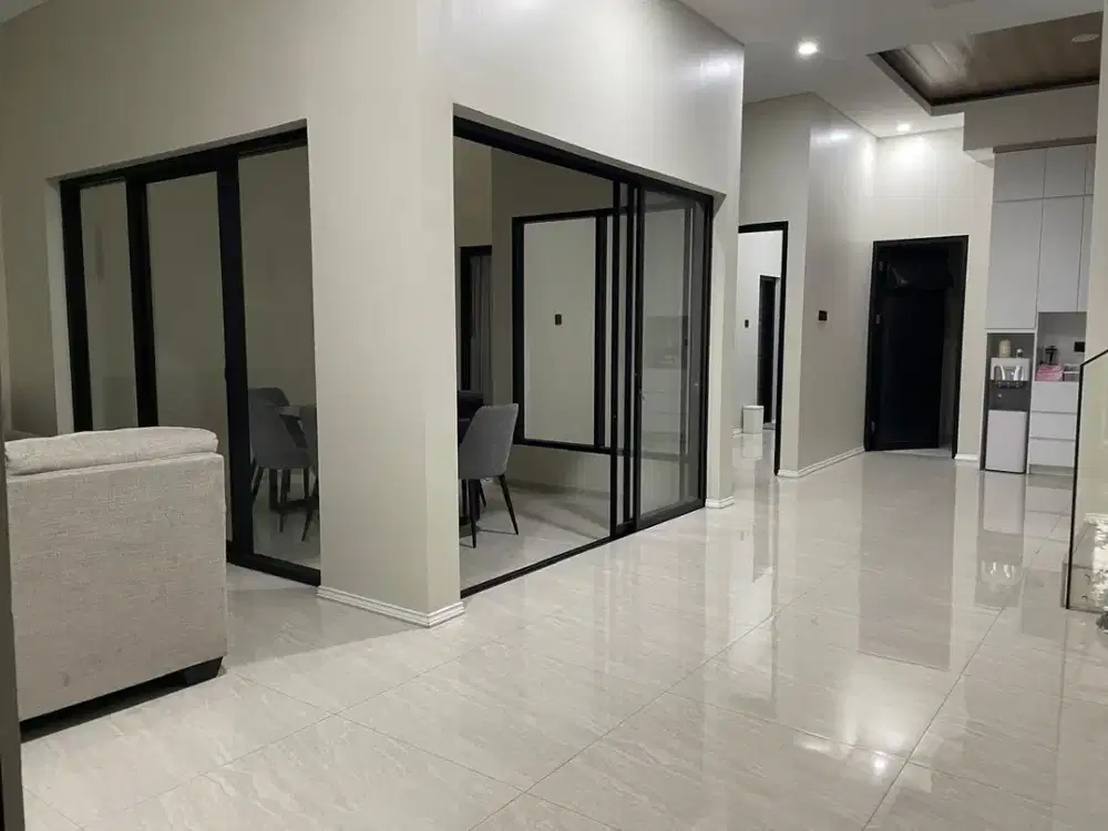 Dijual  Rumah Full Furnish Siap huni  di Alam Sutera