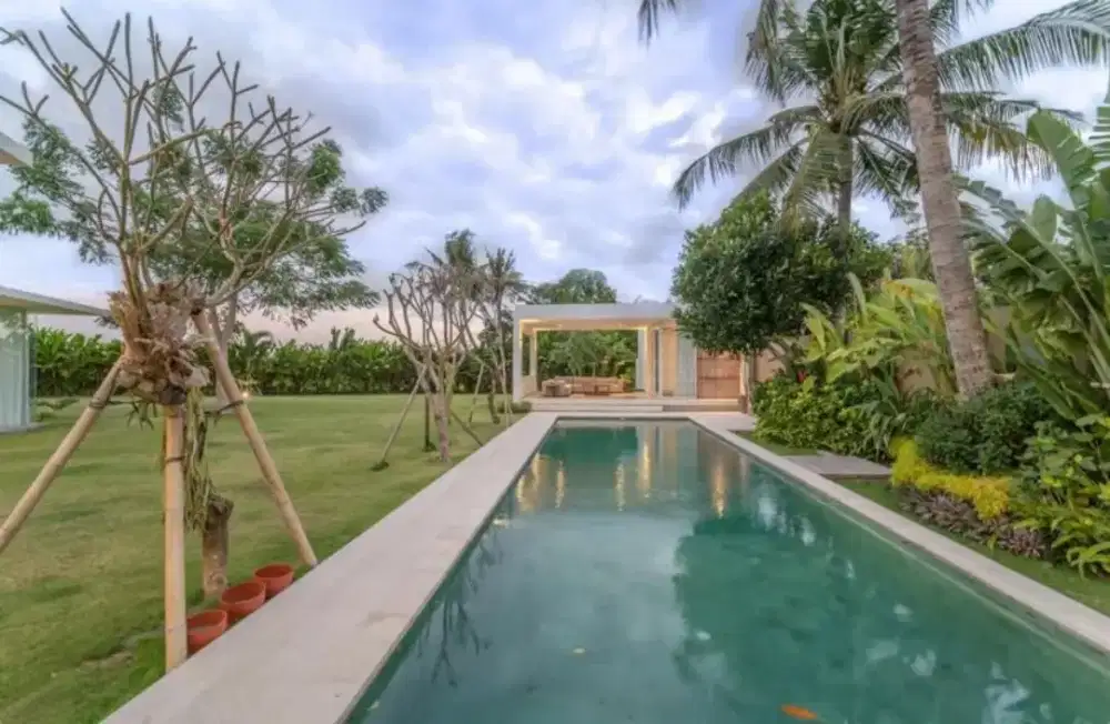 VILLA Mewah di Babakqn Canggu Badung bali
