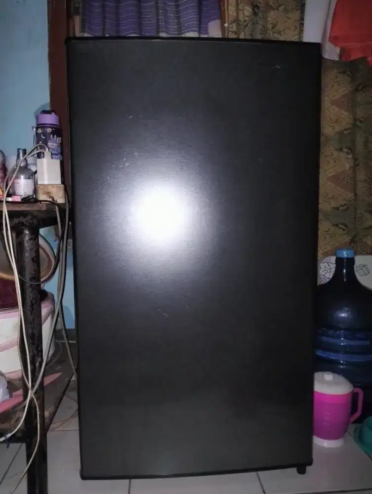 Kulkas Sharp 1 pintu