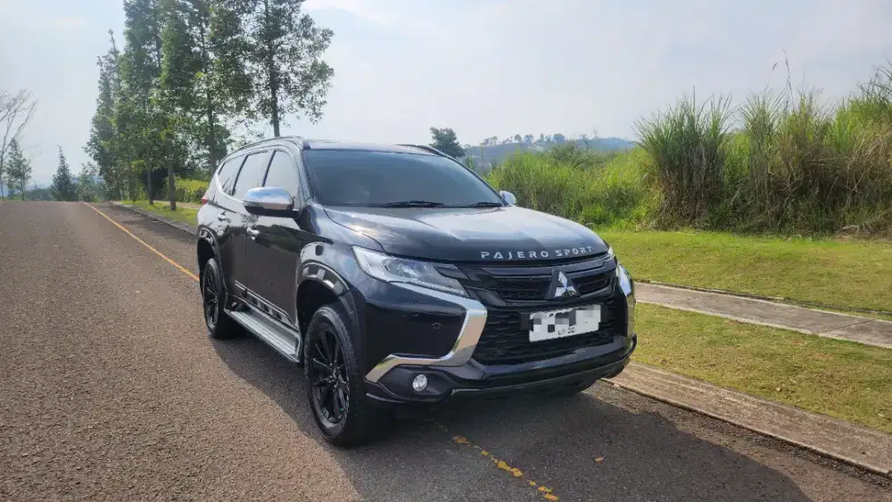 Pajero sport dakar black edition Rockford fosgate