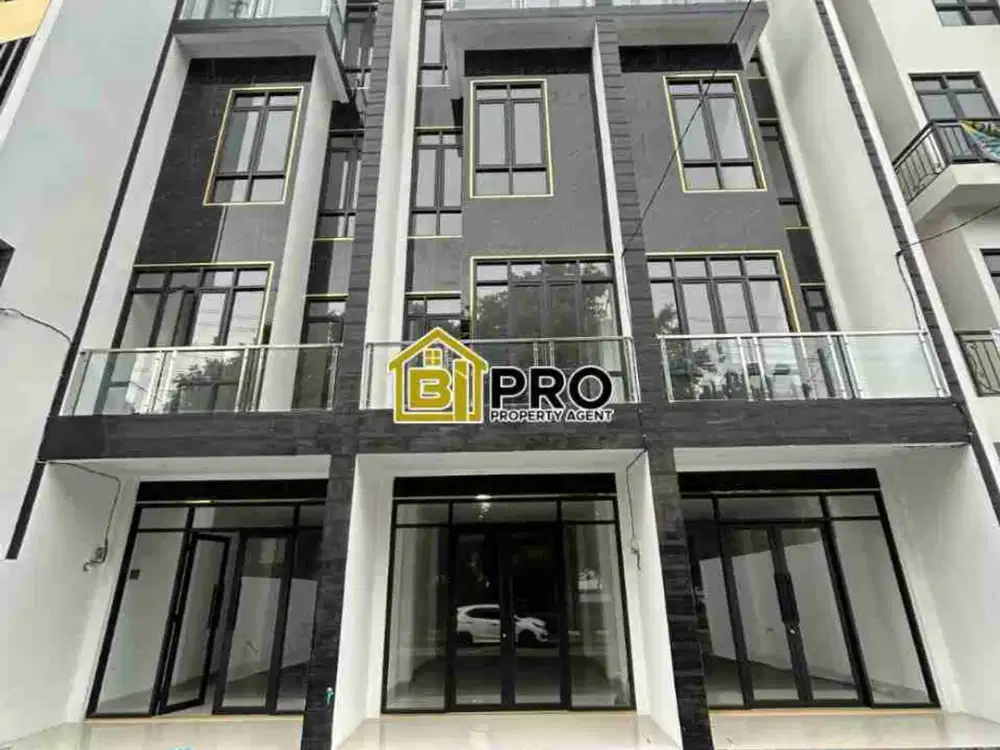 di jual ruko murah ada rooftop ada lift