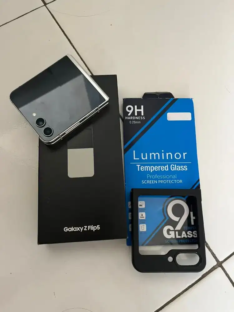 Samsung z flip 5 256