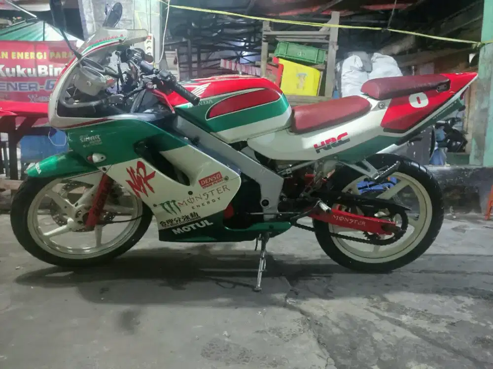Honda NSR 150 r Astra