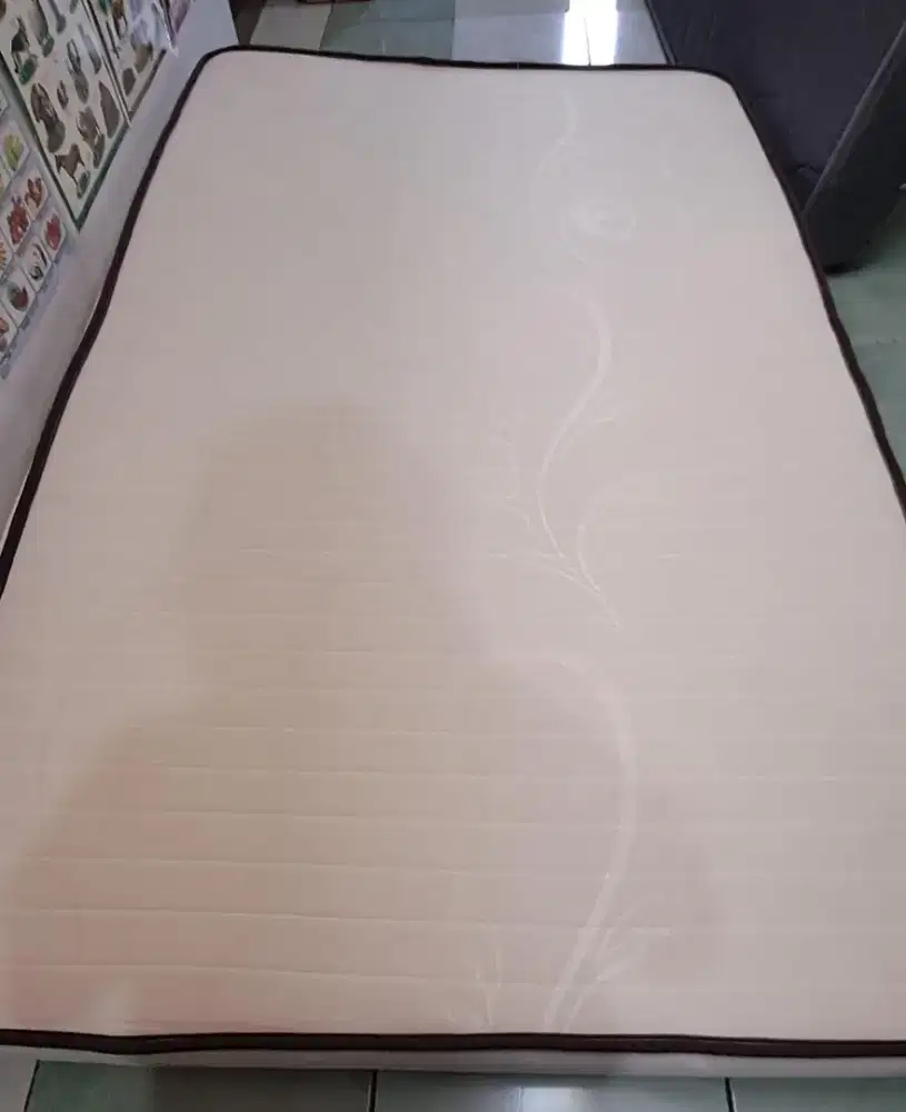 Kasur the erland inbox luxury Preloved / kasur Preloved