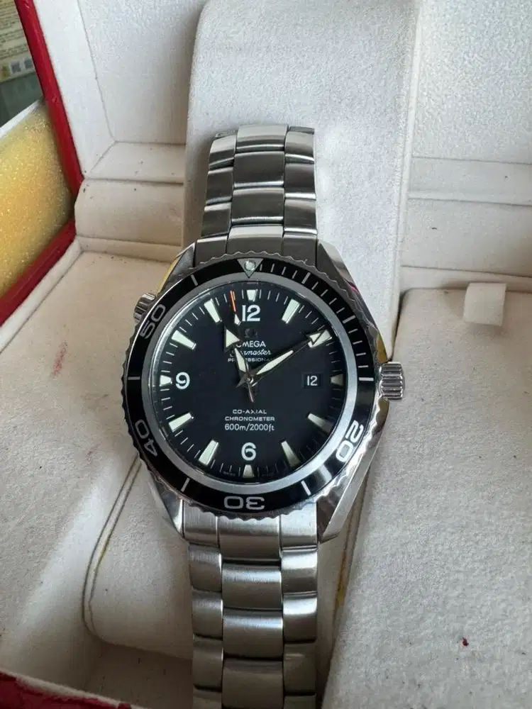Omega Seamaster Planet Ocean 2200.50.00