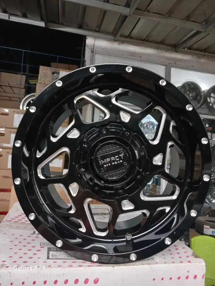 Velg IMPACT offroad ring 17x9 pcd 6x114,3 dan 6x139,7 ET 0 navara