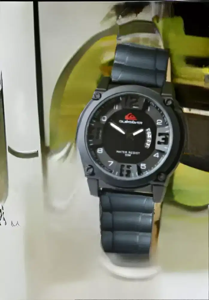 Jam tangan tali karet qsilver