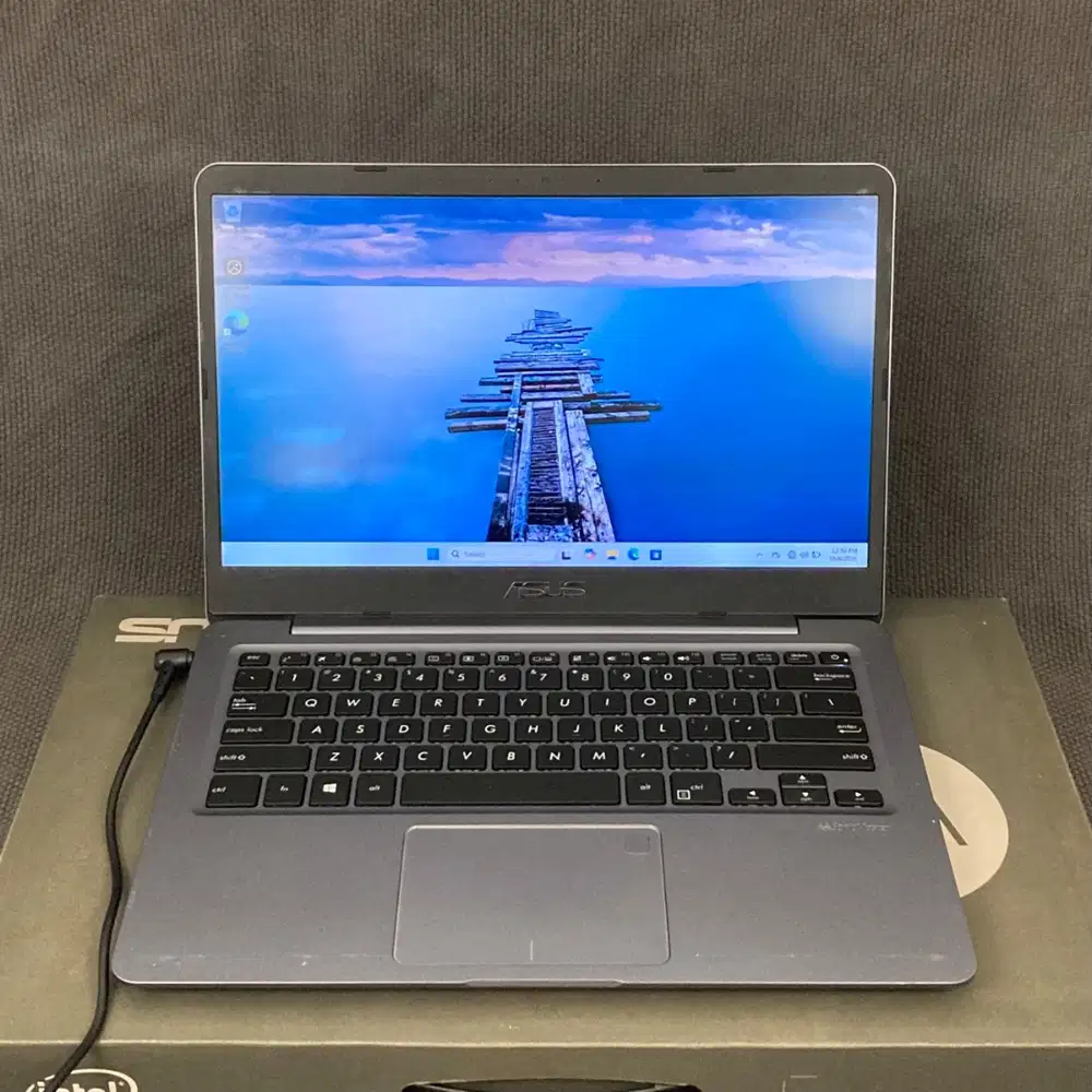 Laptop Asus VivoBook S410U 14-inch RAM 16GB SSD 512GB HDD 1TB Nvidia M
