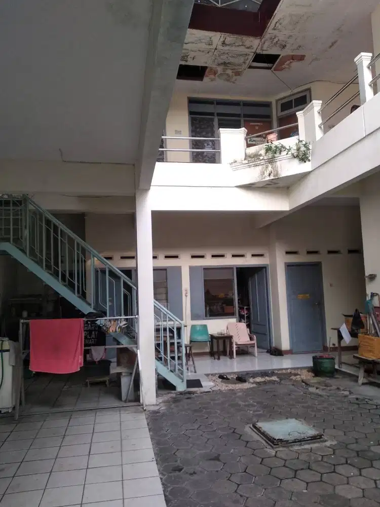 Dijual Rumah KT 10 HOOK Cocok Usaha Kost Pusat Kota Surabaya Ngagel