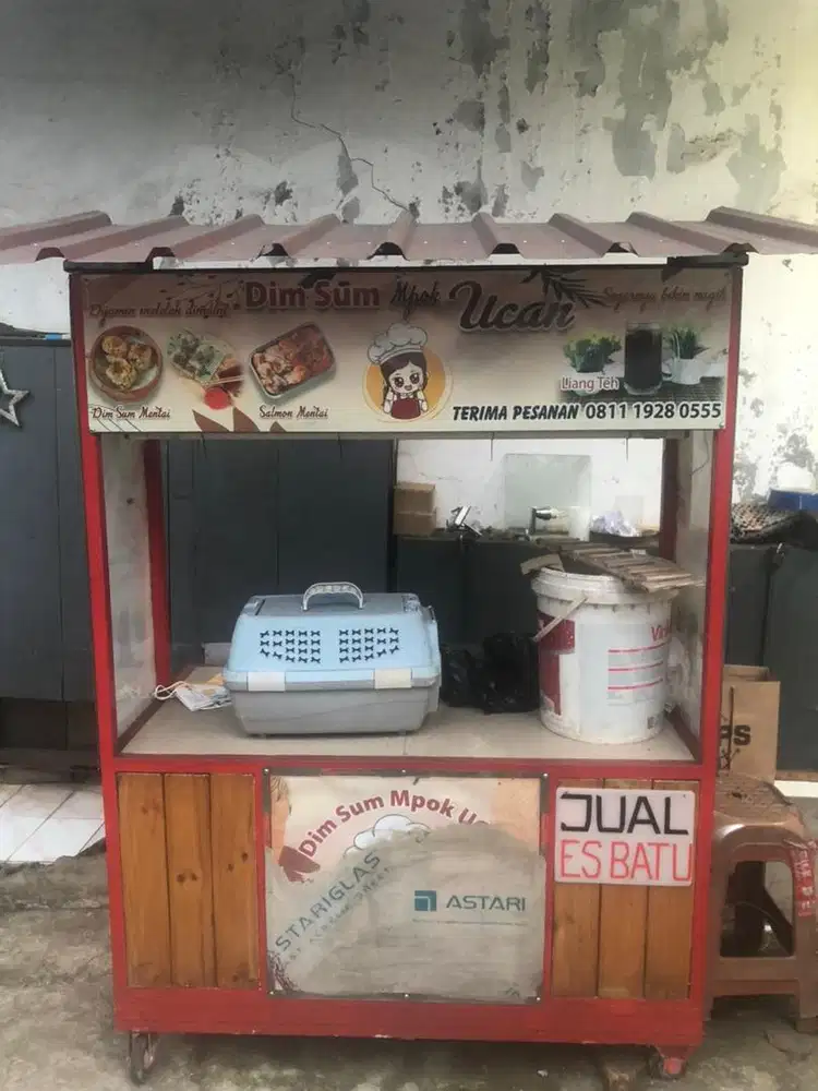 dijual grobak pintu kayu bekas dimsum