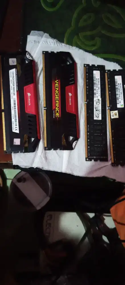 ram 8gb x 4 pcs DDR3