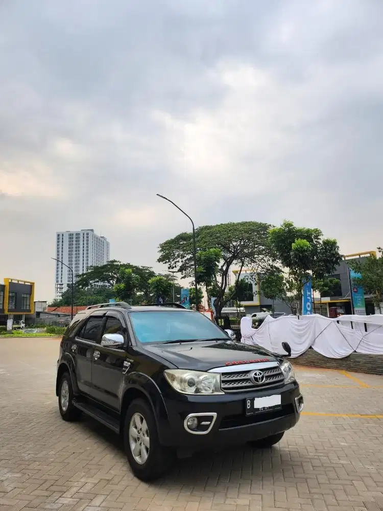 TERMURAH Fortuner G Lux 2010 Bs Tuker Tmbh