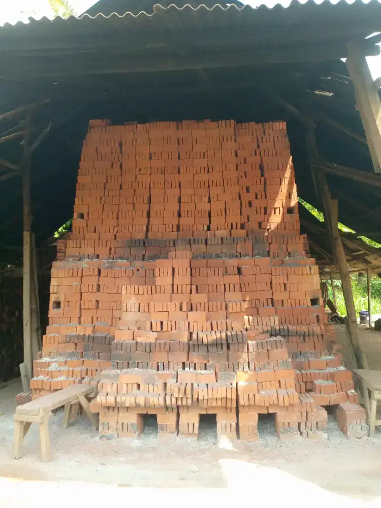 Batu bata merah press