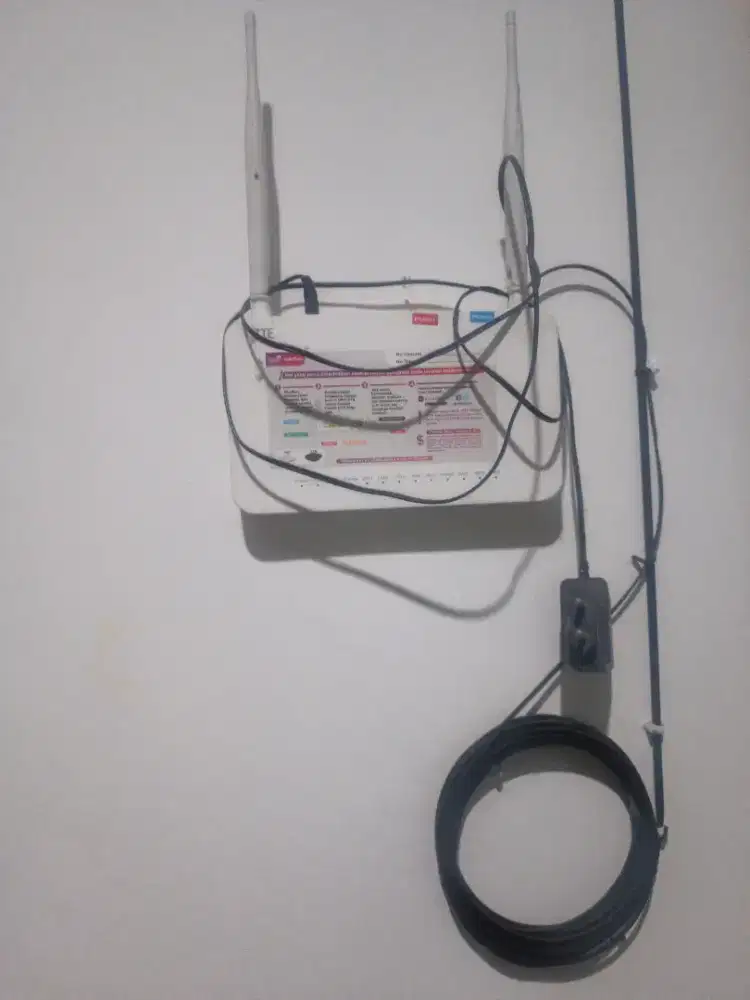 Modem WiFi ZTE Bekas – Kondisi Bagus, Siap Pakai