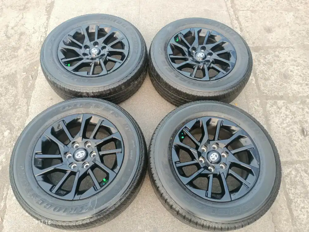 jual veleg ori fortuner gr r 18 ban 2022.ms sangat tebal.