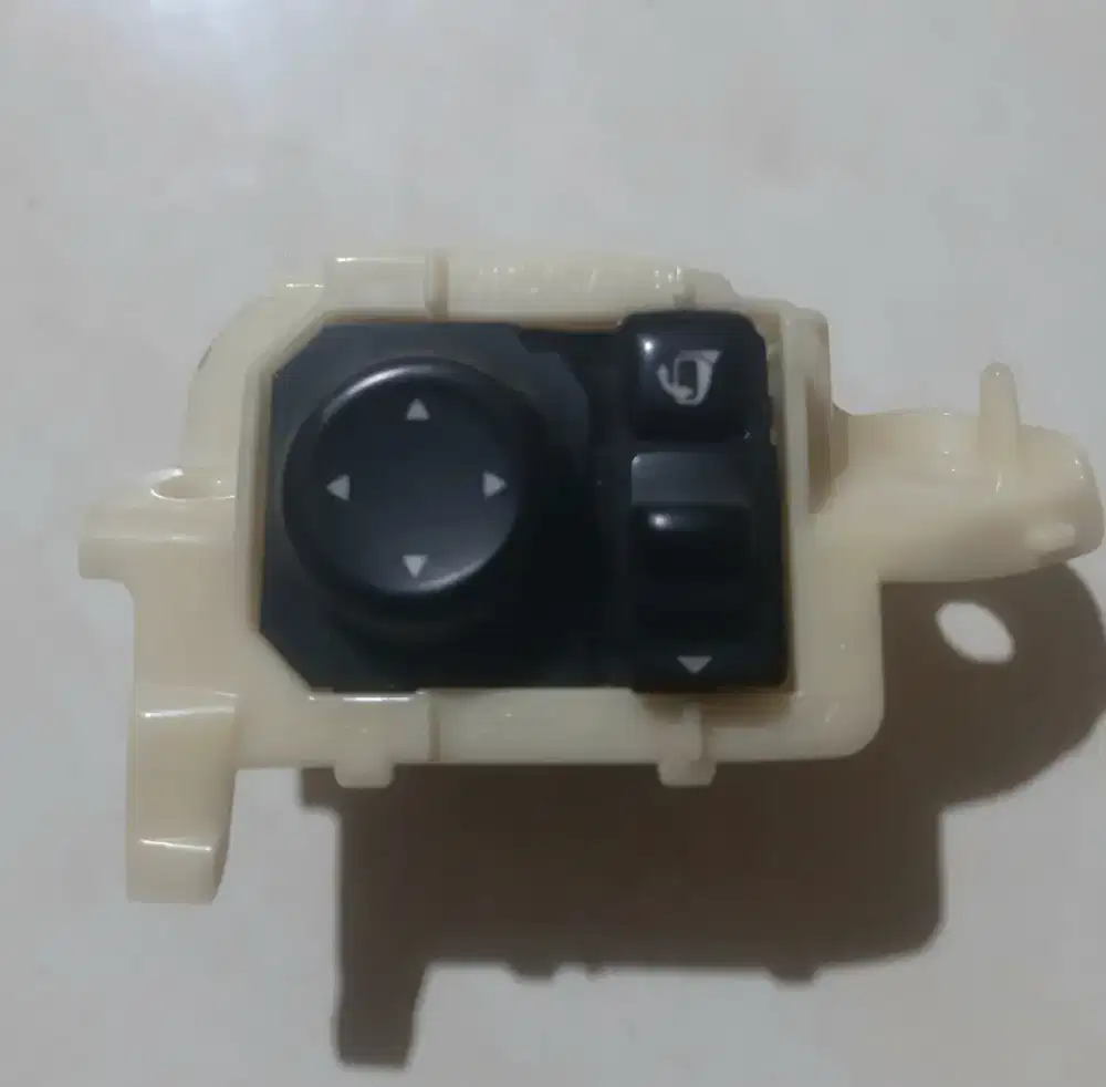 SWITCH MIROR PENGERAK SPION NISSAN X-TRAIL