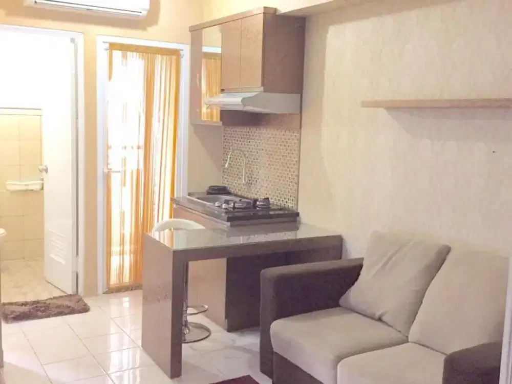SEWA APARTEMEN 2BR FULL FURNISHED LANTAI RENDAH GREEN PRAMUKA CITY