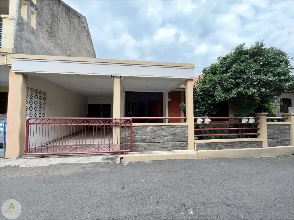 Rumah 1 Lantai di Komplek Panghegar Rahayu Bandung