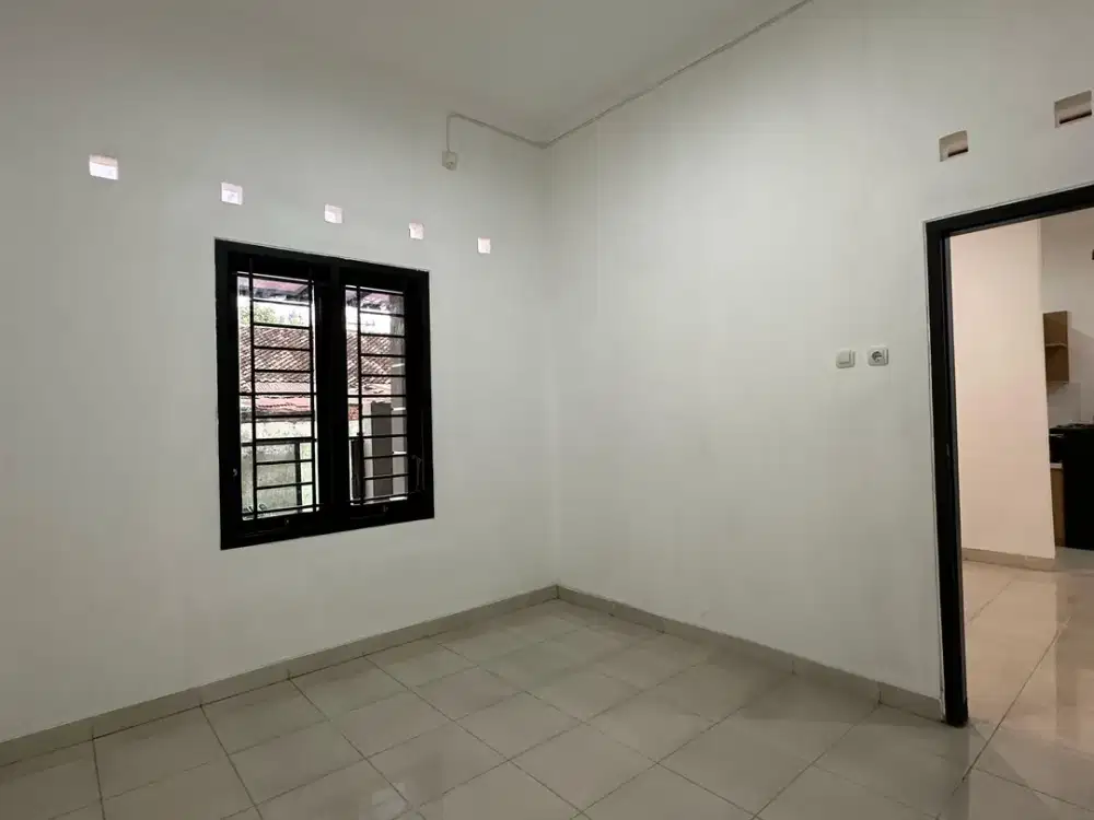 Dijual Rumah Area Lempongsari dari jl Utama lempong sari masuk -+ 20 m