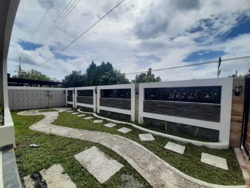 Menarik Di jual Rumah Baru Area Kota Madya