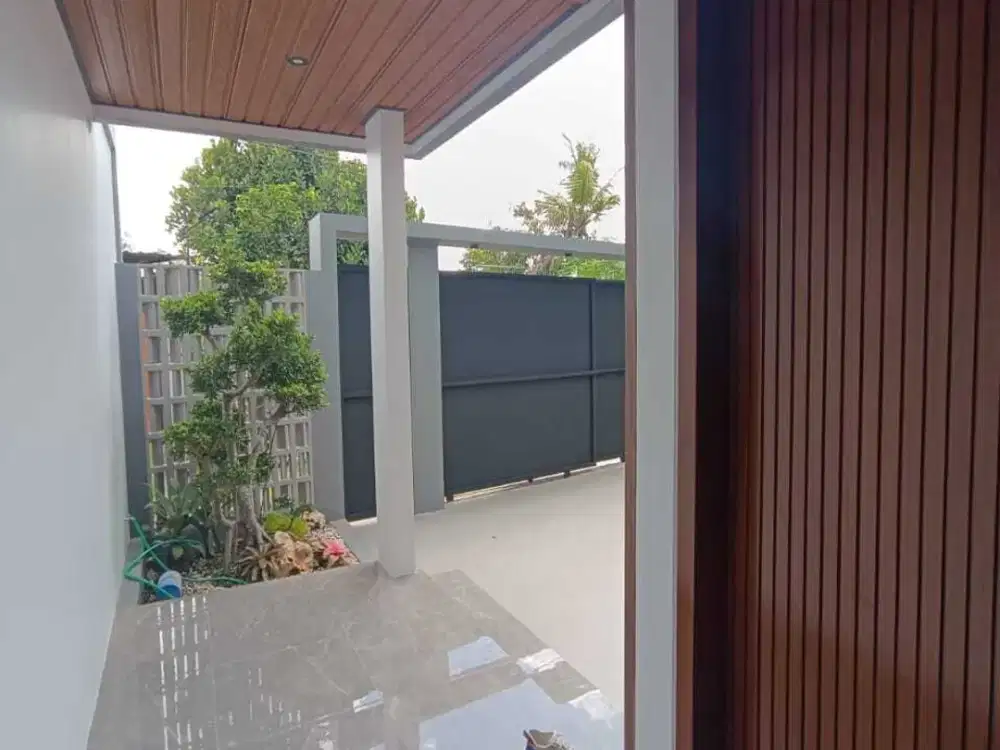 Rumah Mewah Industrial Modern di Jalan Kaliurang KM 12,5 dekat Kampus