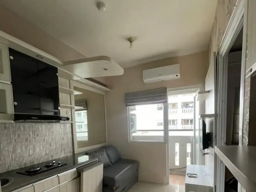 SEWA MURAH! Apartemen Green Pramuka City 2BR Furnish di Atas Mall