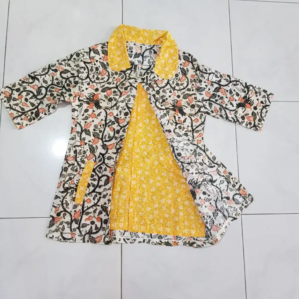 ATASAN BATIK. Premium