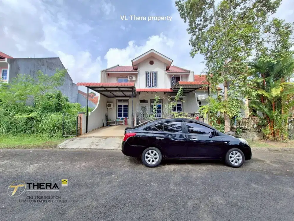 Dijual Rumah 2 Lantai SHM, Hadap Taman, di Sukajadi, Batam Center