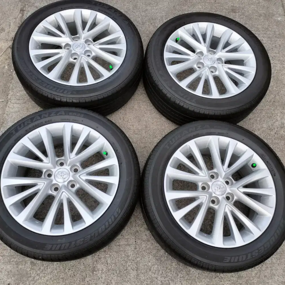 jual veleg ori camry hybrid r 17 barang mulus bs tkr tamba