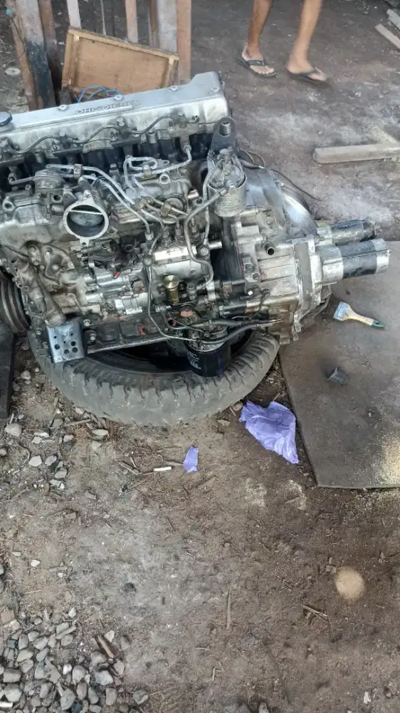 mesin Isuzu 4Hf1 STD hidup