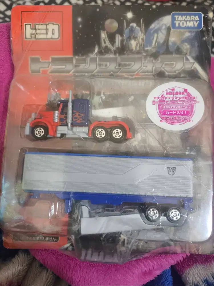 Optimus prime TAKARA TOMY