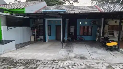 Dijual rumah di cilangkap