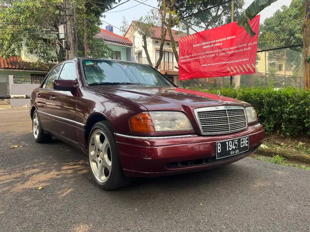 Mercedes-Benz C180 W202 M/T 1994