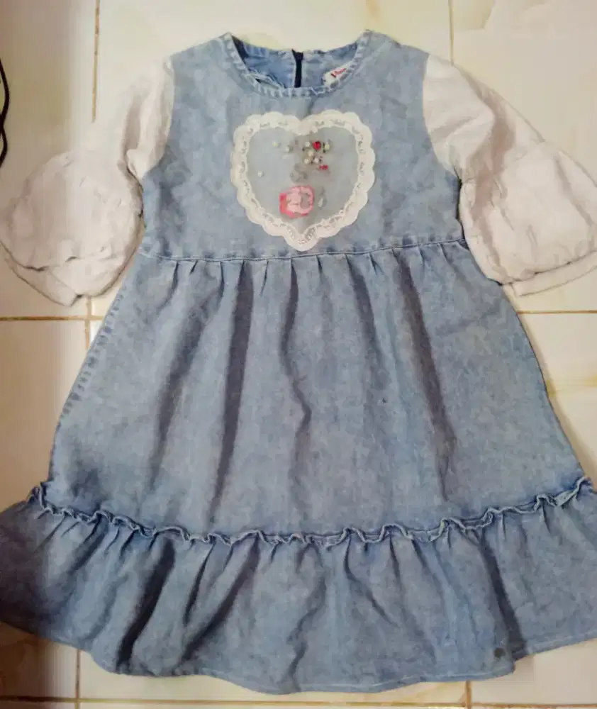Preloved dress jeans anak perempuan