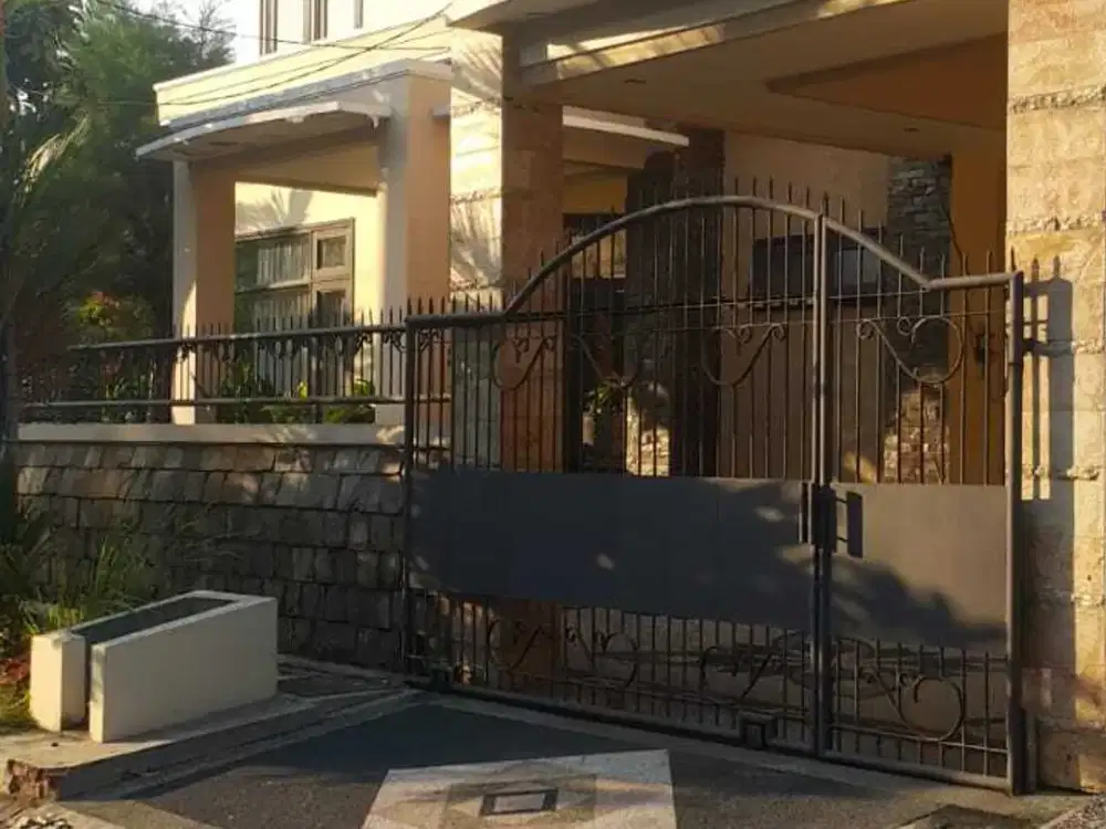 RUMAH HOOK MEWAH ARAYA TAHAP 1 GALAXY BUMI PERMAI. Dekat Kampus, MERR, GM