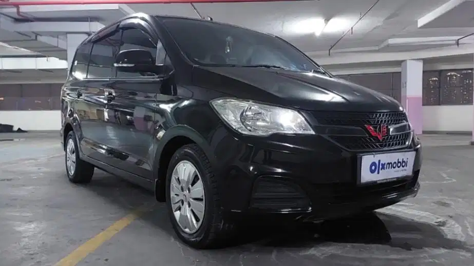 DP Rendah  5JT Wuling Confero 1.5 Double Blower Bensin-MT 2020 Hitam